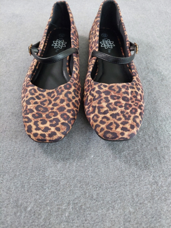 Serra Shoes - Serra Leopard Print Mary Jane Flats Memory Foam Size 10